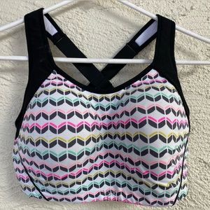 Victoria’s Secret 34DD Sports Bra. Great support and bright colors!
